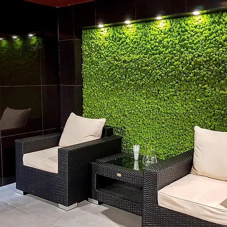 아파트 Liana Hrebienok C206