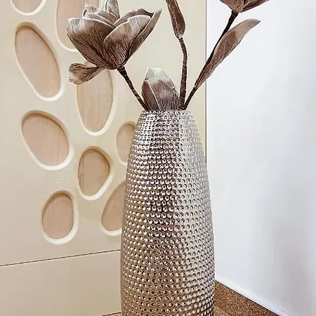 아파트 Liana Hrebienok C206 *